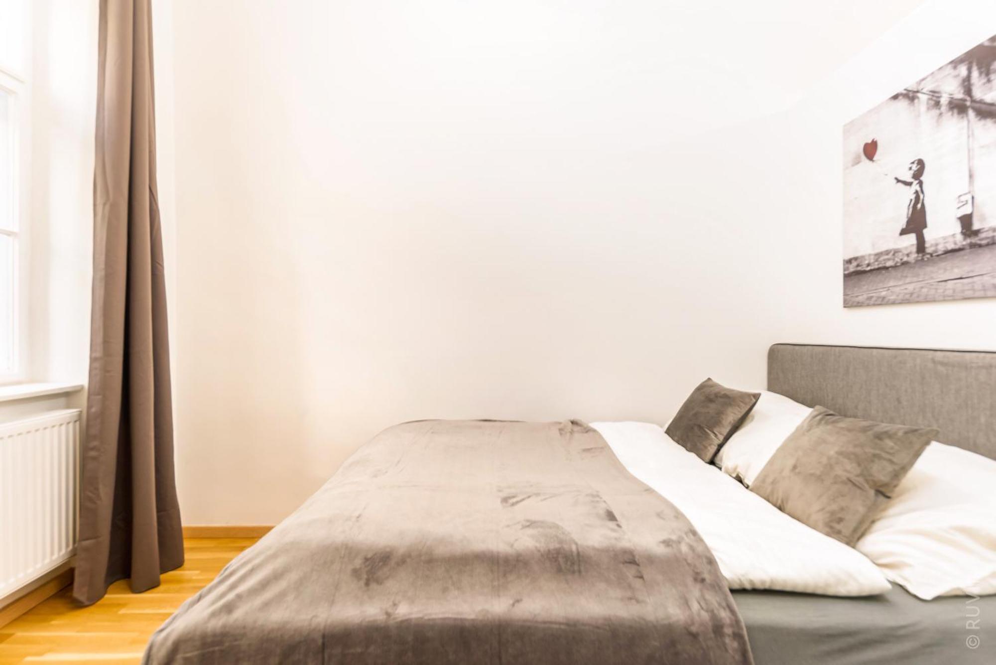 Apartamento Next To Shopping Street And Subway Station, Few Minutes To Stephansplatz Viena